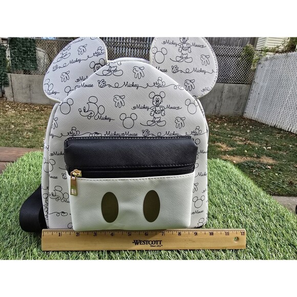 Bioworld Disney Women's Black & White Mickey Mouse Mini Backpack  W/3D Ears-NWT - Picture 5 of 14
